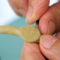Preview: Armreif aus Goldie Lemon Brass schnitzen